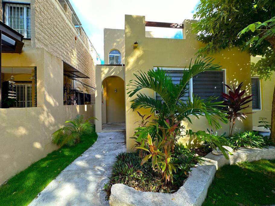 Lt 39 - Private Pool, Spacious Garden, Near Xcalacocobeach
