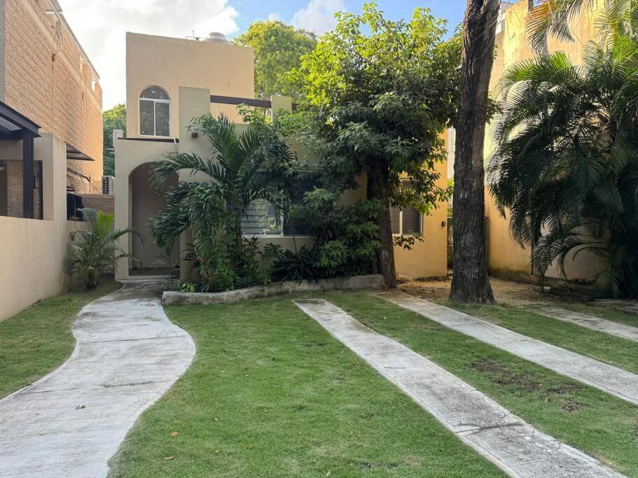 Сasa de vacaciones Lt 39 - Private Pool, Spacious Garden, Near Xcalacocobeach Playa del Carmen