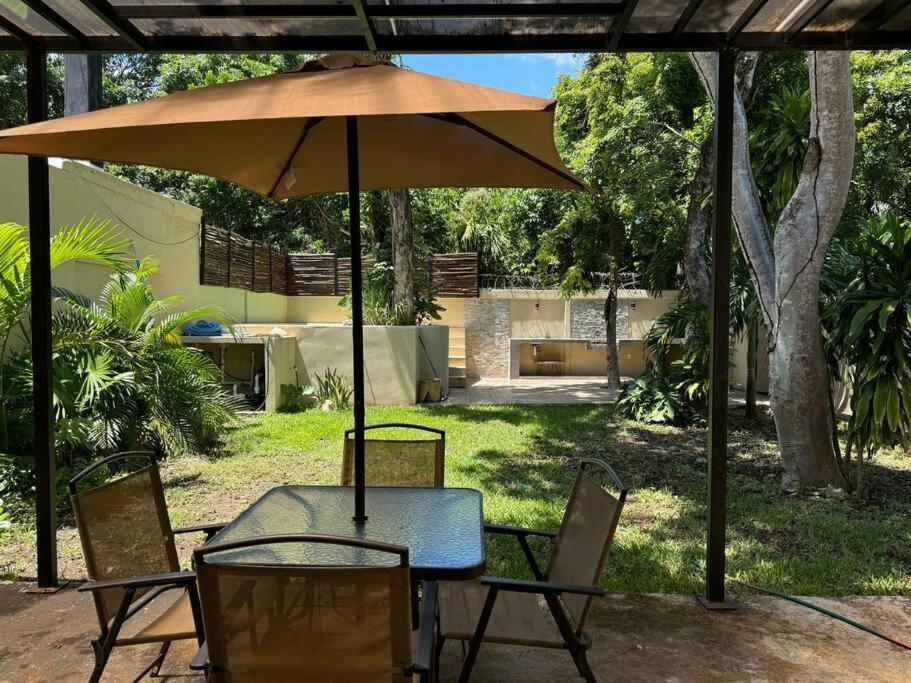 Lt 39 - Private Pool, Spacious Garden, Near Xcalacocobeach Сasa de vacaciones Playa del Carmen