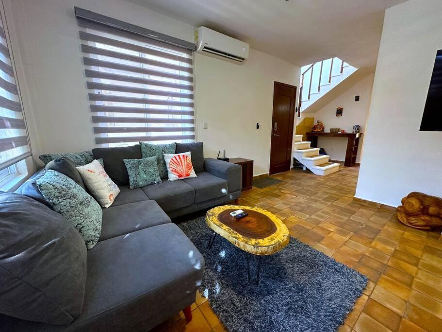 Сasa de vacaciones Lt 39 - Private Pool, Spacious Garden, Near Xcalacocobeach *