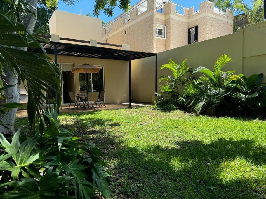 Lt 39 - Private Pool, Spacious Garden, Near Xcalacocobeach * Playa del Carmen